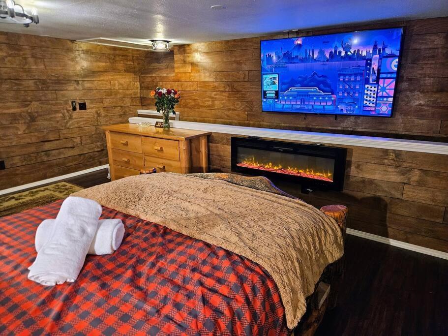 Private Cabin- Breakfast - Double Tub - 75In Tv - Sup - Washer Dryer - Bbq West Point Exterior foto